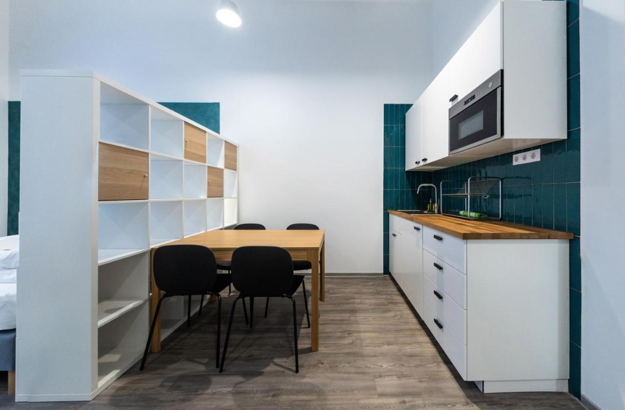 Bpr Downtown Gemstone Apartments — Photos 2